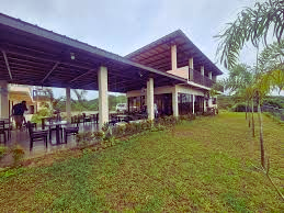 Kahayag Inn & Restaurant